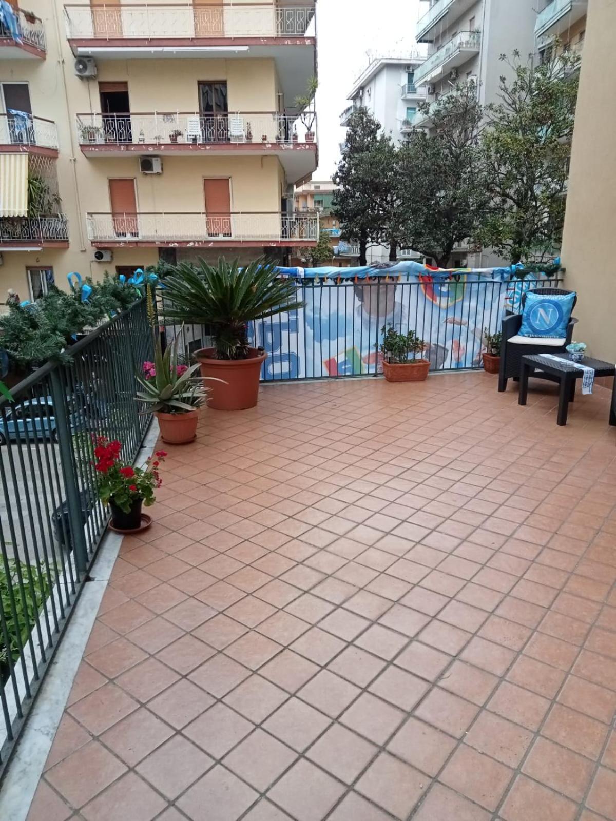 La Terrazza Di Monica & Teresa Panzió Portici Kültér fotó
